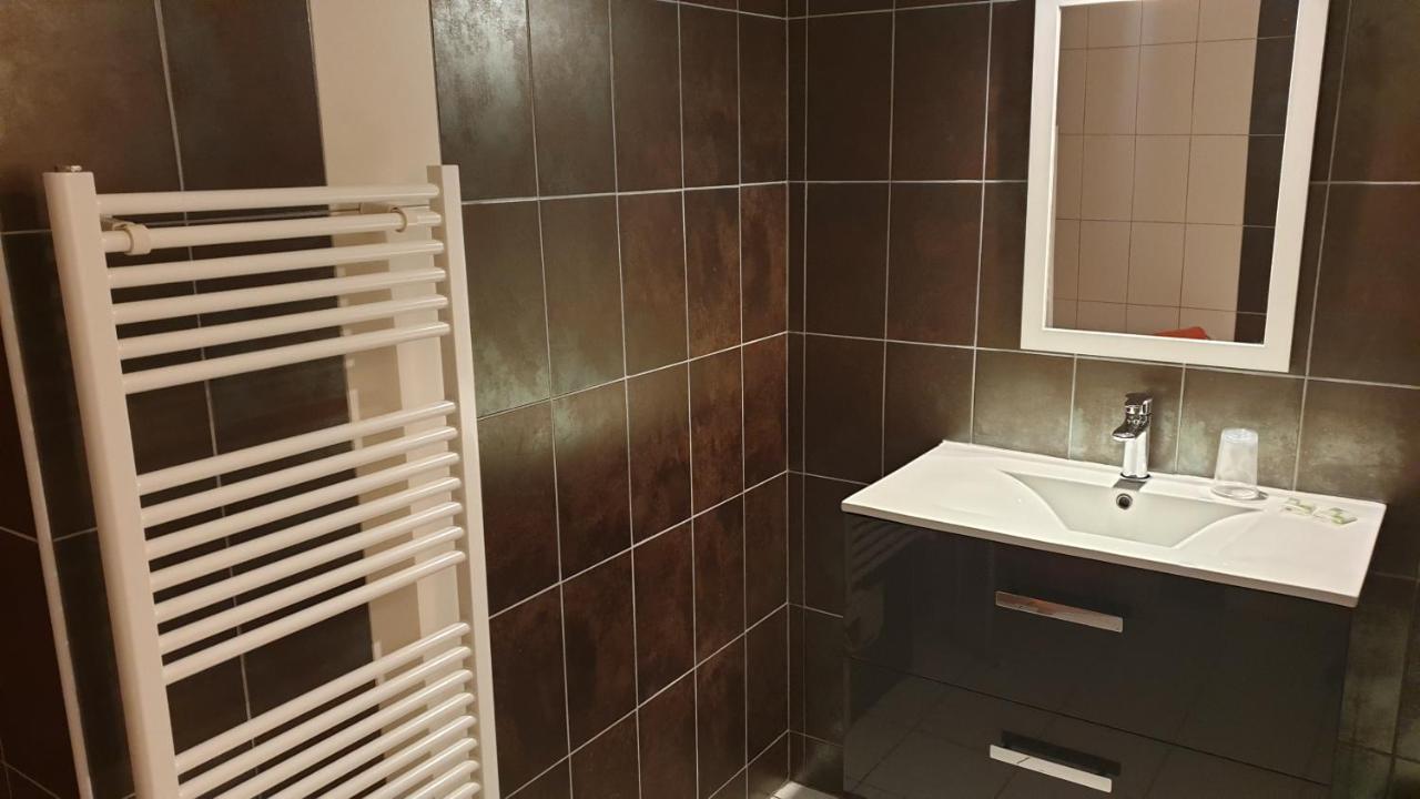 Chambres D'Hotes Des Trouilles Lafrancaise Екстер'єр фото